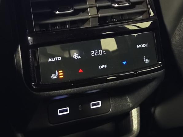 Geely Monjaro I с пробегом 2024 года, цена 3 300 000 рублей, 49283 км, внедорожник, Автокод Объявления