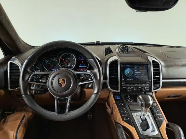 Porsche Cayenne II Рестайлинг (958) с пробегом 2015 года, цена 3 790 000 рублей, 174532 км, внедорожник, Автокод Объявления