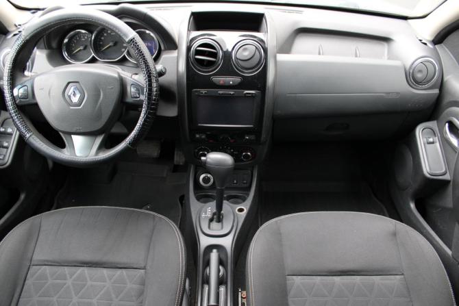 Renault Duster I Рестайлинг с пробегом 2015 года, цена 895 000 рублей, 193457 км, внедорожник, Автокод Объявления