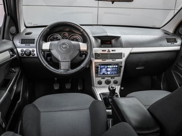 Opel Astra H Рестайлинг с пробегом 2008 года, цена 579 000 рублей, 190377 км, седан, Автокод Объявления