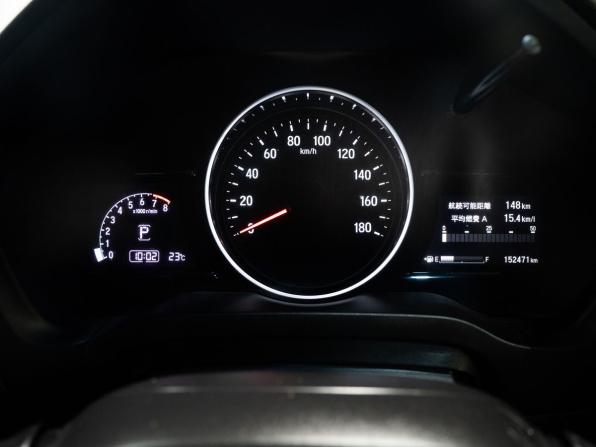 Honda Vezel I с пробегом 2016 года, цена 1 635 000 рублей, 152471 км, внедорожник, Автокод Объявления