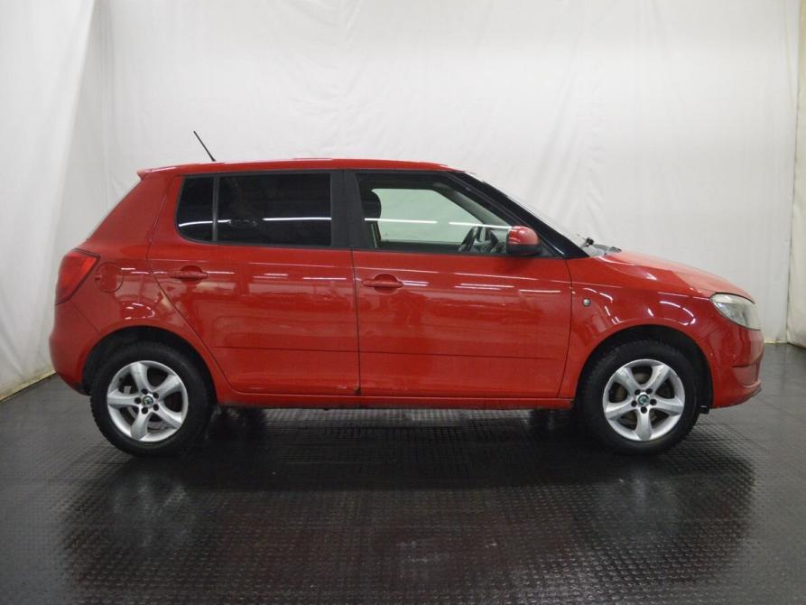Skoda Fabia II Рестайлинг Санкт-Петербург  - изображение 4