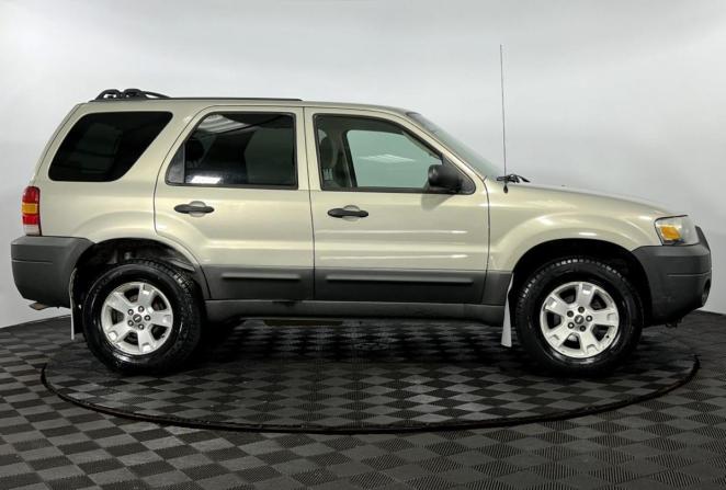 Ford Escape I Рестайлинг с пробегом 2004 года, цена 550 000 рублей, 83328 км, внедорожник, Автокод Объявления