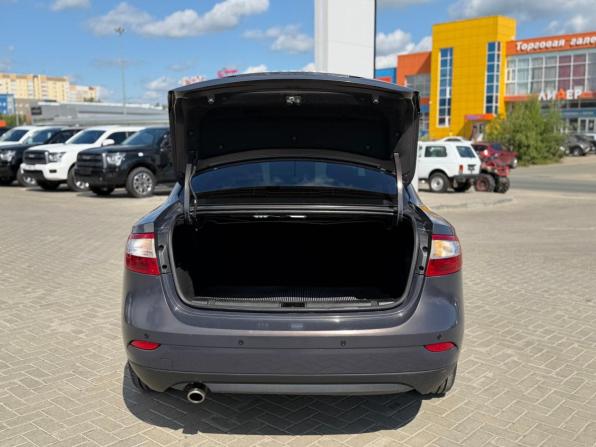Renault Fluence I Рестайлинг с пробегом 2013 года, цена 750 000 рублей, 209235 км, седан, Автокод Объявления