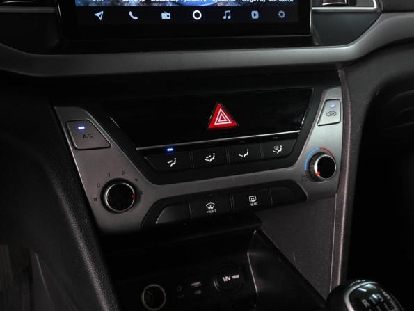 Hyundai Elantra VI (AD) с пробегом 2017 года, цена 1 349 000 рублей, 193440 км, седан, Автокод Объявления