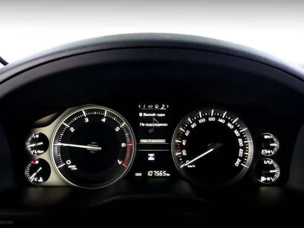 Toyota Land Cruiser 200 Series Рестайлинг 2 с пробегом 2016 года, цена 5 880 000 рублей, 107558 км, внедорожник, Автокод Объявления