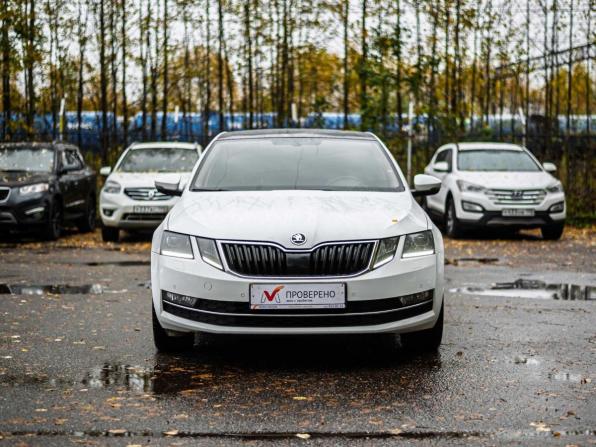 Skoda Octavia III (A7) Рестайлинг с пробегом 2017 года, цена 1 930 000 рублей, 94961 км, лифтбек, Автокод Объявления
