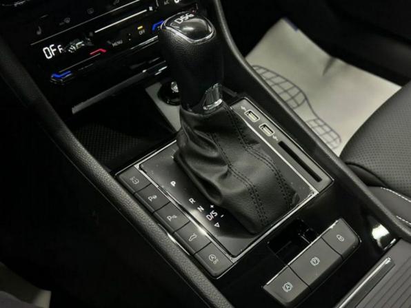 Новый Skoda Superb III Рестайлинг 2025 года, цена 3 049 000 рублей, лифтбек, Автокод Объявления