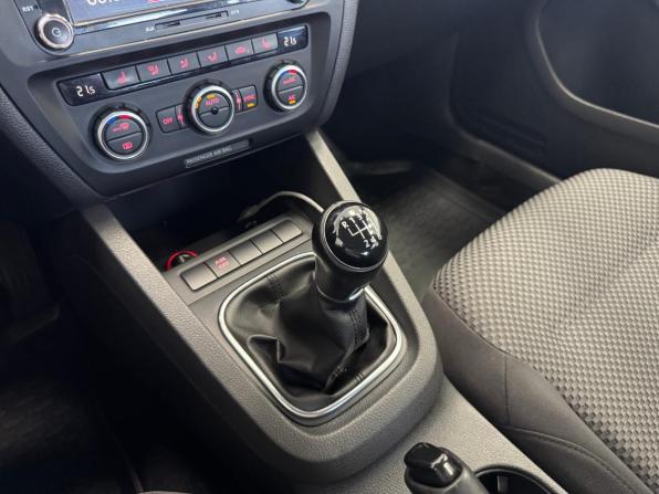 Volkswagen Jetta VI с пробегом 2012 года, цена 835 000 рублей, 129148 км, седан, Автокод Объявления