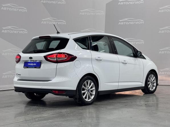 Ford C-MAX II Рестайлинг с пробегом 2017 года, цена 1 100 000 рублей, 152993 км, компактвэн, Автокод Объявления