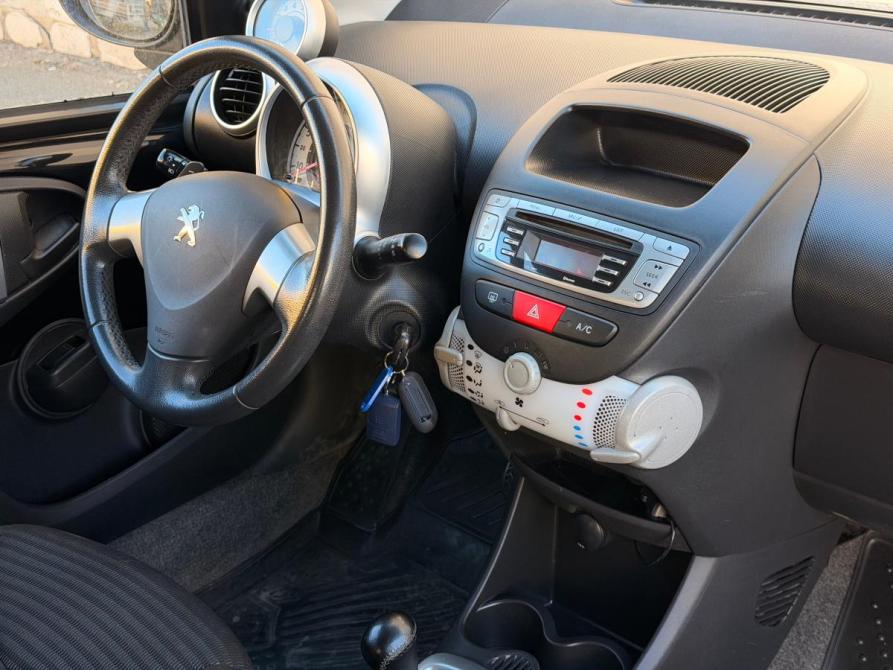 Peugeot 107 I Рестайлинг 2 Пермь  - изображение 12