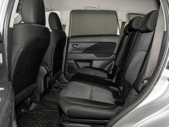 Mitsubishi Outlander III Рестайлинг 3 с пробегом 2018 года, цена 1 880 500 рублей, 161571 км, внедорожник, Автокод Объявления