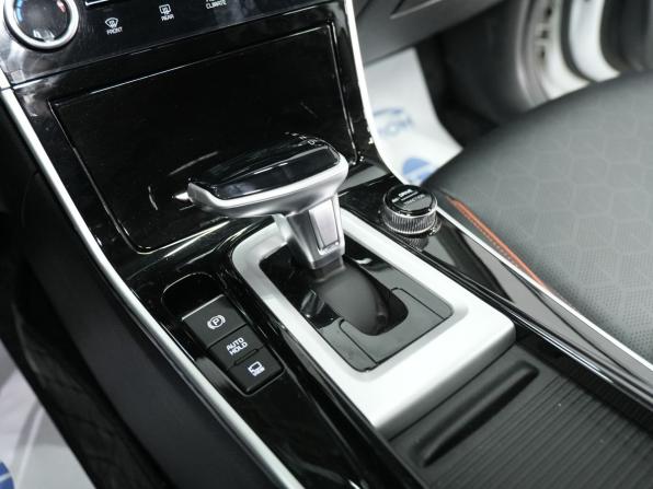 Kia Seltos I Рестайлинг с пробегом 2024 года, цена 2 570 000 рублей, 14051 км, внедорожник, Автокод Объявления