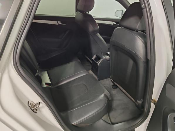 Audi A4 IV (B8) Рестайлинг с пробегом 2012 года, цена 1 399 000 рублей, 255141 км, седан, Автокод Объявления