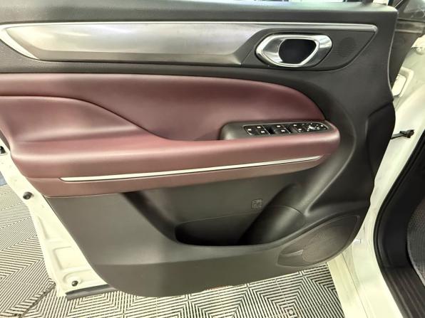 GAC Trumpchi M6 Pro с пробегом 2021 года, цена 1 993 000 рублей, 93816 км, минивэн, Автокод Объявления