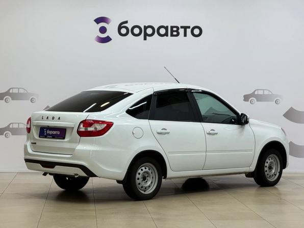 Lada (ВАЗ) Granta I Рестайлинг с пробегом 2024 года, цена 840 000 рублей, 36825 км, лифтбек, Автокод Объявления