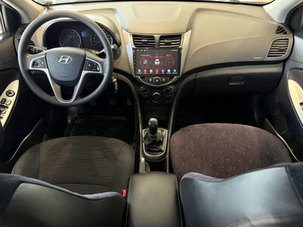 Hyundai Solaris I Рестайлинг с пробегом 2016 года, цена 890 000 рублей, 223000 км, седан, Автокод Объявления