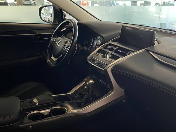 Lexus NX I Рестайлинг с пробегом 2018 года, цена 3 277 000 рублей, 85208 км, внедорожник, Автокод Объявления