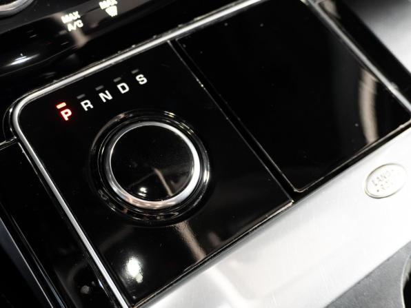 Land Rover Range Rover Velar I с пробегом 2017 года, цена 3 320 000 рублей, 113297 км, внедорожник, Автокод Объявления