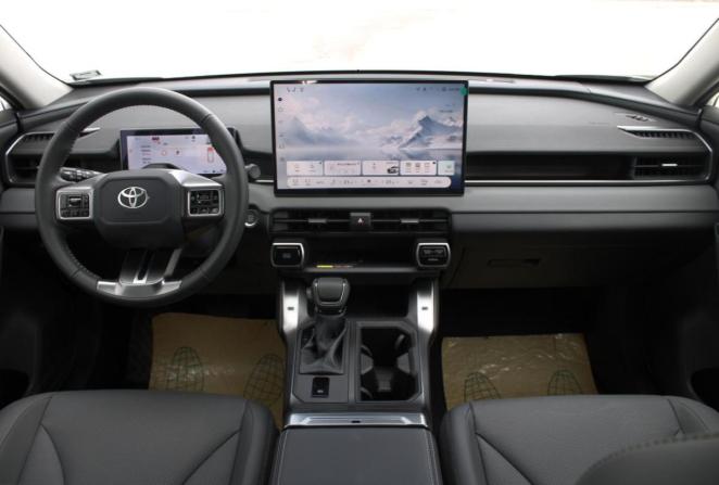 Toyota RAV4 VI (XA60) с пробегом 2026 года, цена 4 600 000 рублей, 59 км, внедорожник, Автокод Объявления