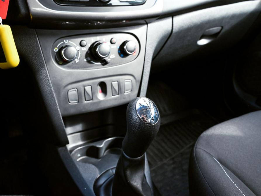 Renault Logan II Рестайлинг Екатеринбург  - изображение 9