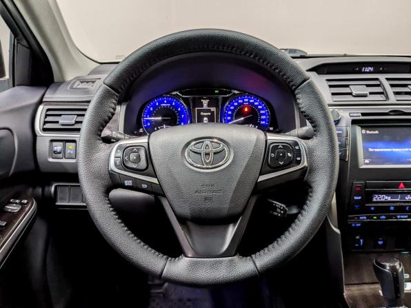 Toyota Camry VII (XV50) Рестайлинг с пробегом 2016 года, цена 2 420 000 рублей, 64359 км, седан, Автокод Объявления