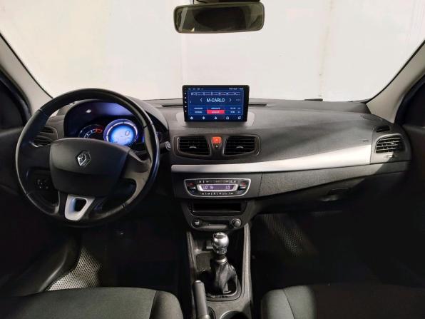 Renault Fluence I с пробегом 2011 года, цена 689 000 рублей, 151517 км, седан, Автокод Объявления