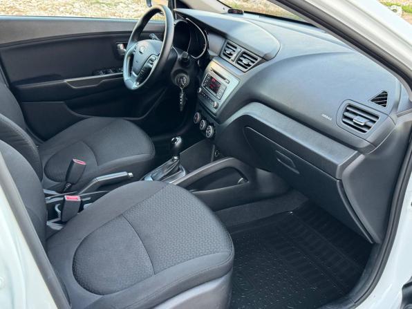 Kia Rio III Рестайлинг с пробегом 2015 года, цена 1 200 000 рублей, 125137 км, седан, Автокод Объявления