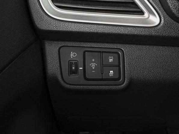 Hyundai Solaris II с пробегом 2019 года, цена 1 484 000 рублей, 106891 км, седан, Автокод Объявления