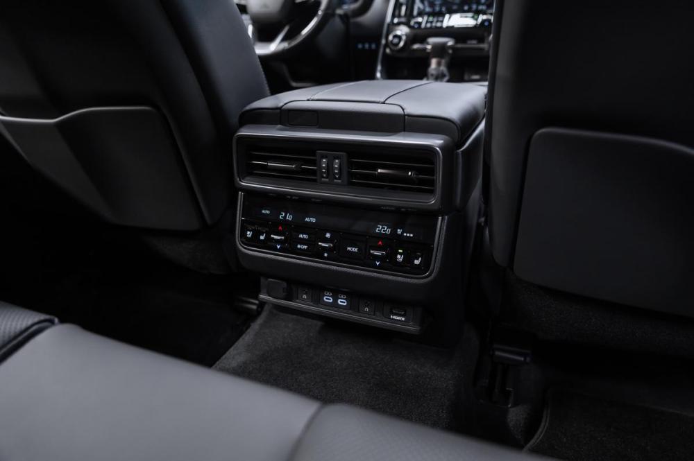 Lexus LX IV Москва  - изображение 20