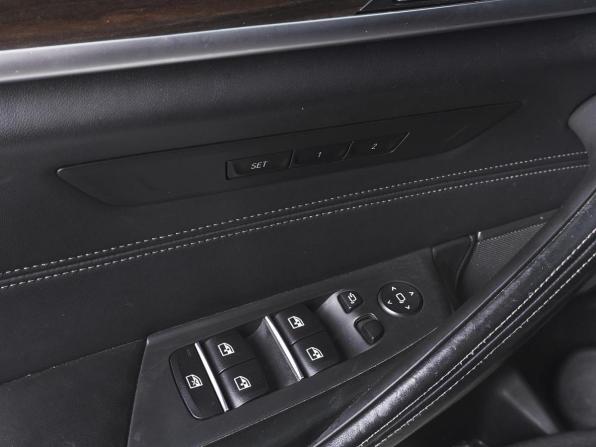 BMW 5 серии VII (G30/G31/G38) с пробегом 2019 года, цена 3 990 000 рублей, 235760 км, седан, Автокод Объявления