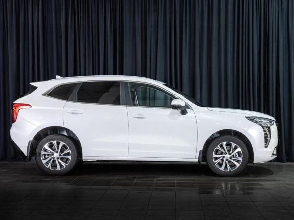 Haval Jolion I с пробегом 2023 года, цена 1 937 030 рублей, 4418 км, внедорожник, Автокод Объявления