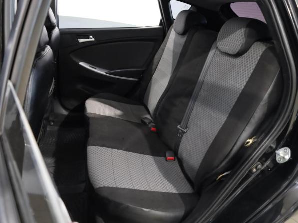 Hyundai Solaris I с пробегом 2013 года, цена 829 000 рублей, 128413 км, хэтчбек, Автокод Объявления