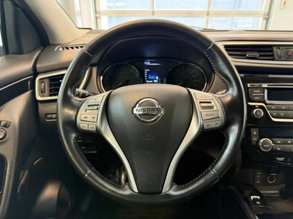 Nissan Qashqai II с пробегом 2014 года, цена 1 450 000 рублей, 189251 км, внедорожник, Автокод Объявления