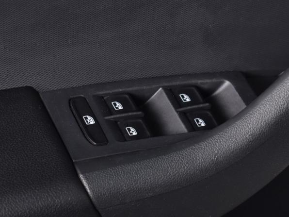 Skoda Rapid I Рестайлинг с пробегом 2019 года, цена 1 110 999 рублей, 112386 км, лифтбек, Автокод Объявления