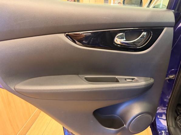 Nissan Qashqai II с пробегом 2016 года, цена 1 799 000 рублей, 101000 км, внедорожник, Автокод Объявления