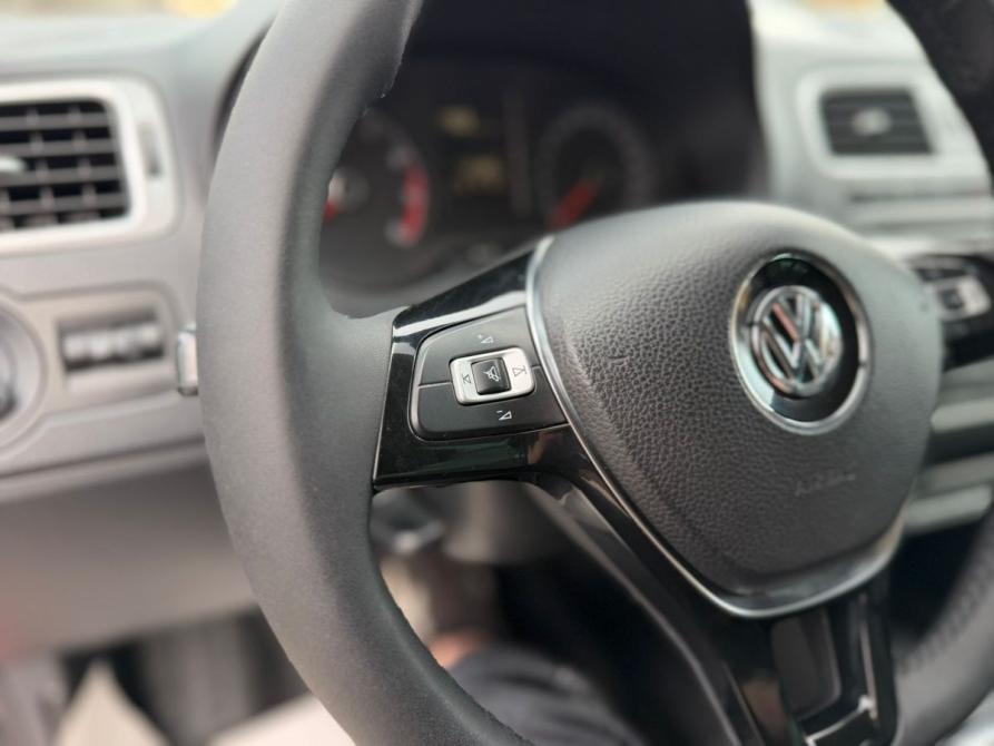 Volkswagen Polo V Рестайлинг Астрахань  - изображение 19