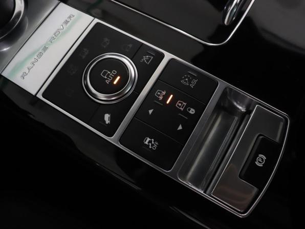 Land Rover Range Rover IV с пробегом 2015 года, цена 4 599 000 рублей, 90229 км, внедорожник, Автокод Объявления