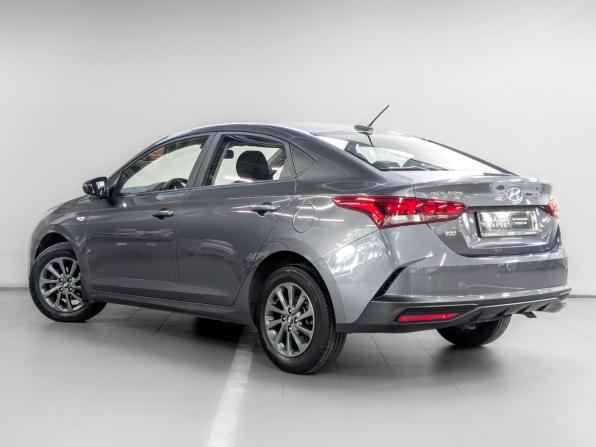 Hyundai Solaris II Рестайлинг с пробегом 2021 года, цена 1 715 000 рублей, 30505 км, седан, Автокод Объявления