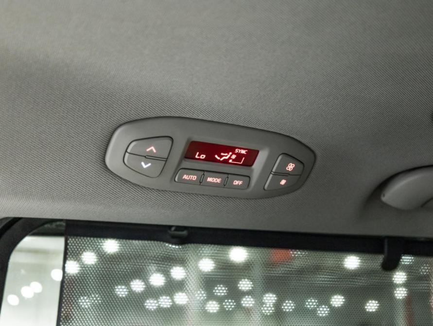 Kia Carnival III Санкт-Петербург  - изображение 25