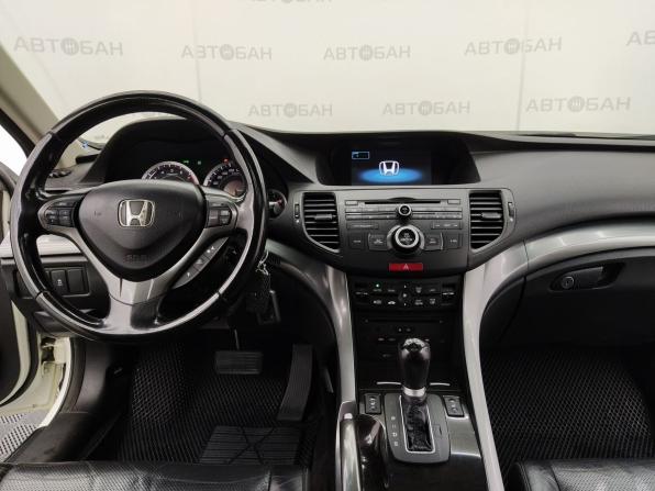 Honda Accord VIII Рестайлинг с пробегом 2011 года, цена 1 300 000 рублей, 279845 км, седан, Автокод Объявления