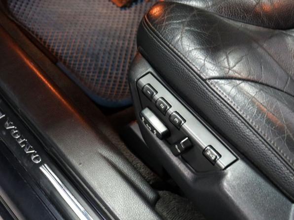 Volvo S60 I Рестайлинг с пробегом 2007 года, цена 749 000 рублей, 105201 км, седан, Автокод Объявления