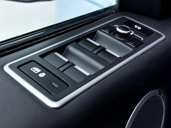 Land Rover Range Rover IV с пробегом 2015 года, цена 3 699 990 рублей, 234757 км, внедорожник, Автокод Объявления