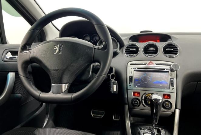 Peugeot 308 I с пробегом 2009 года, цена 550 000 рублей, 224463 км, хэтчбек, Автокод Объявления