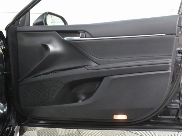 Toyota Camry VIII (XV70) Рестайлинг с пробегом 2023 года, цена 3 550 000 рублей, 71046 км, седан, Автокод Объявления