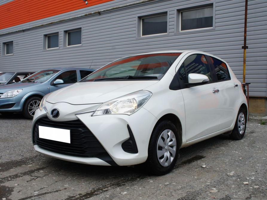 Toyota Vitz III (XP130) Рестайлинг Березовский  - изображение 3