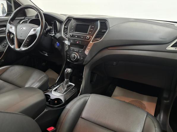 Hyundai Santa Fe III Рестайлинг с пробегом 2017 года, цена 2 370 000 рублей, 167098 км, внедорожник, Автокод Объявления