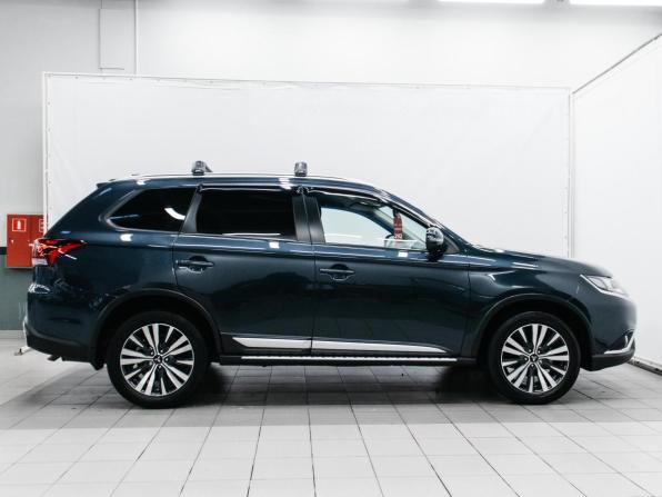 Mitsubishi Outlander III Рестайлинг 3 с пробегом 2019 года, цена 2 199 000 рублей, 99070 км, внедорожник, Автокод Объявления