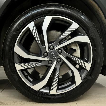 Geely Monjaro I с пробегом 2024 года, цена 3 149 000 рублей, 50181 км, внедорожник, Автокод Объявления