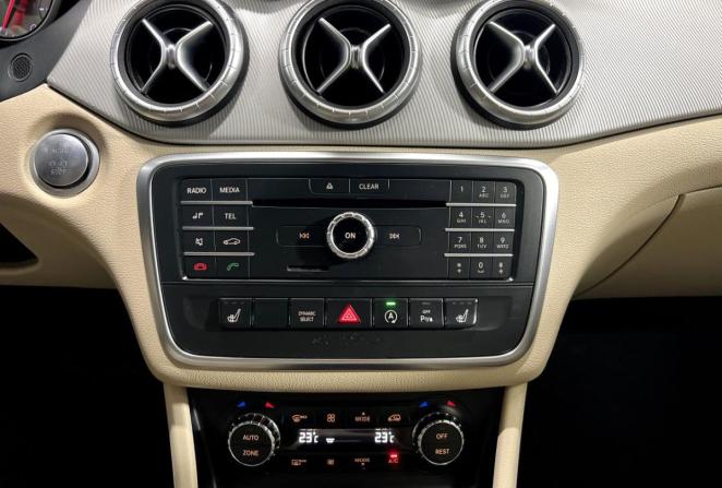 Mercedes-Benz CLA I (C117 X117) с пробегом 2015 года, цена 1 950 000 рублей, 96920 км, седан, Автокод Объявления
